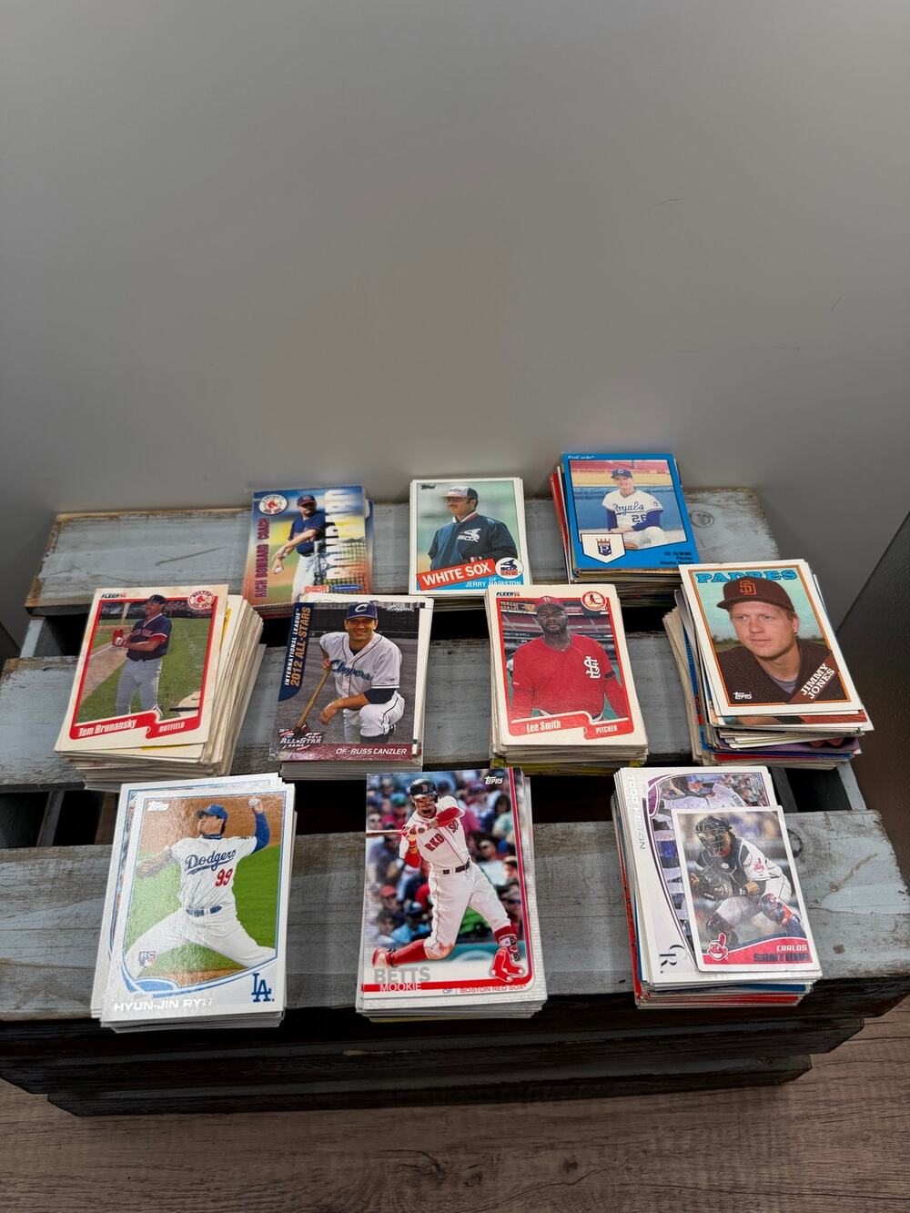 MLB Baseball Cards Lot Topps Fleer Donruss-Mookie Betts RC Hyun-JinRyu Lee Smith